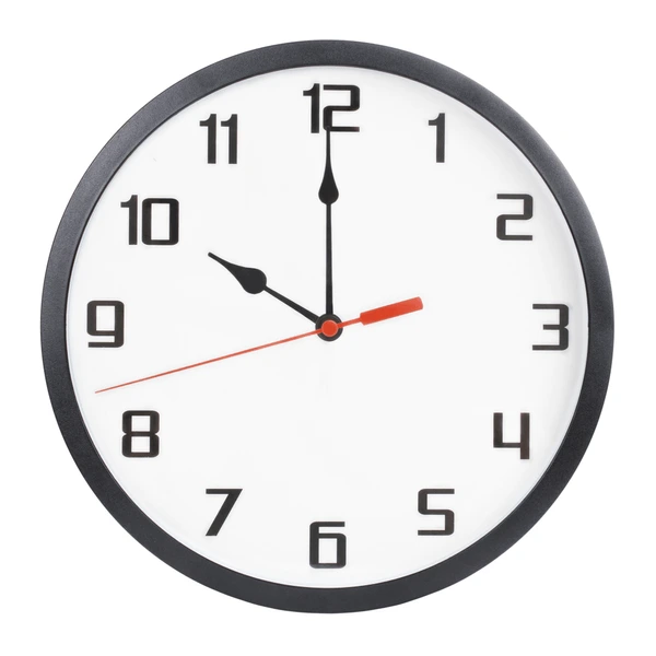 round-wall-clock-isolated-on-600nw-1355132012.webp.webp